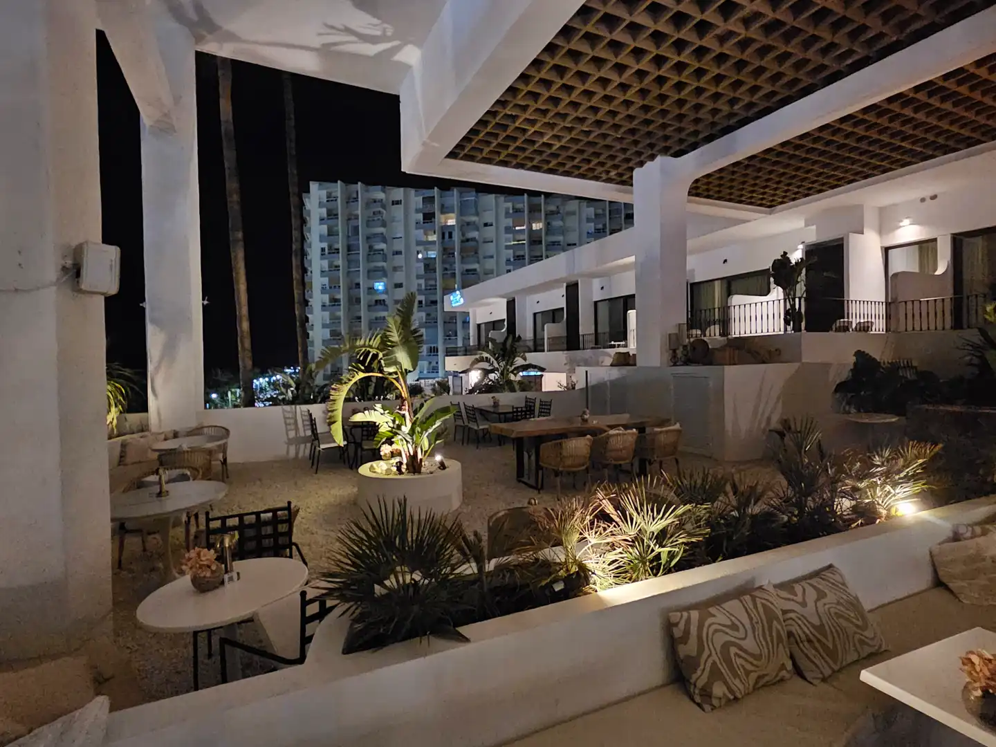 Terrasse von Geschaftsraum zur Miete in Benalmádena mit Klimaanlage, Terrasse und Möbliert