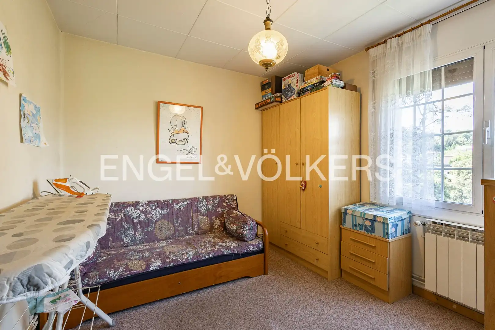 Dormitori de Casa o xalet en venda en Sant Cugat del Vallès amb Calefacció, Jardí privat i Parquet