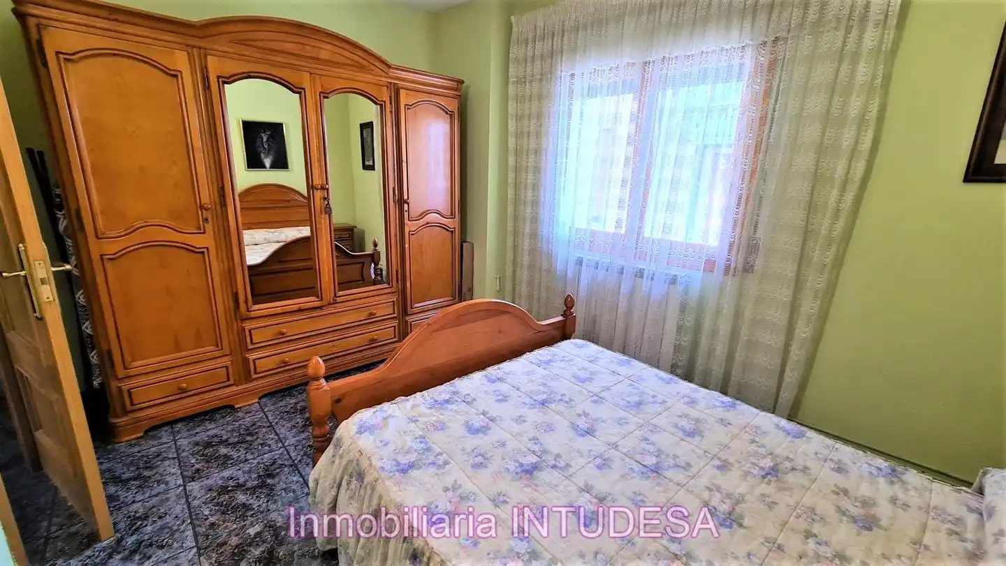 Habitación de Casa o chalet en venta en Corella con Aire acondicionado, Calefacción y Jardín privado