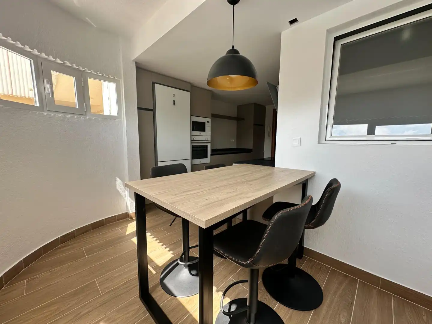 Mini appartamento con terrazza in affitto a Avenida NIZA, imagen 15
