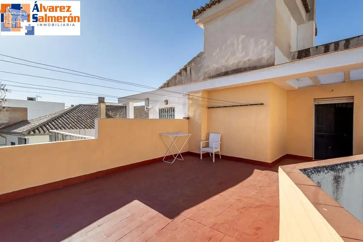 Flat for sale in Granada, Granada