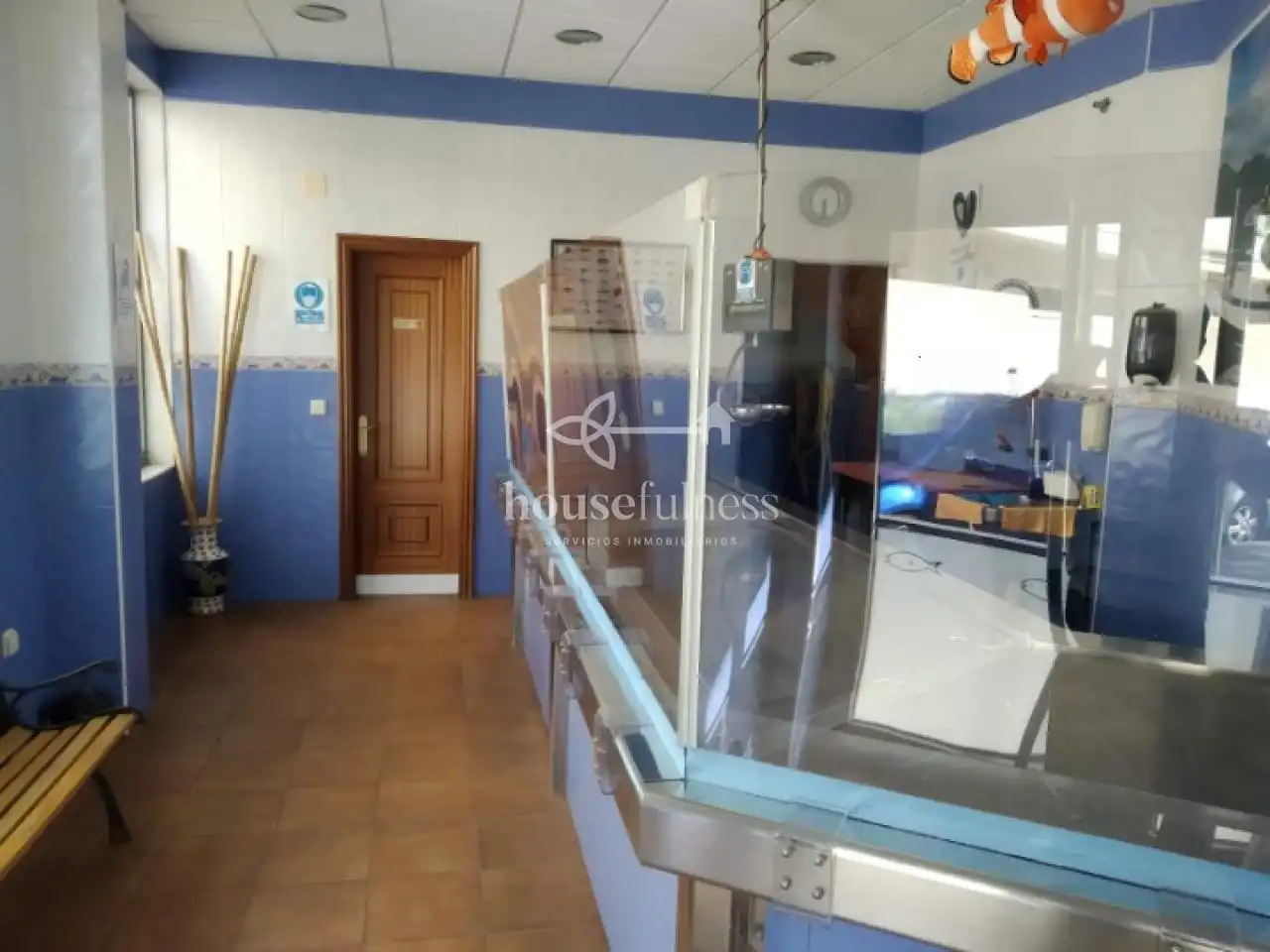 Locale commerciale in vendita a Canido, imagen 3