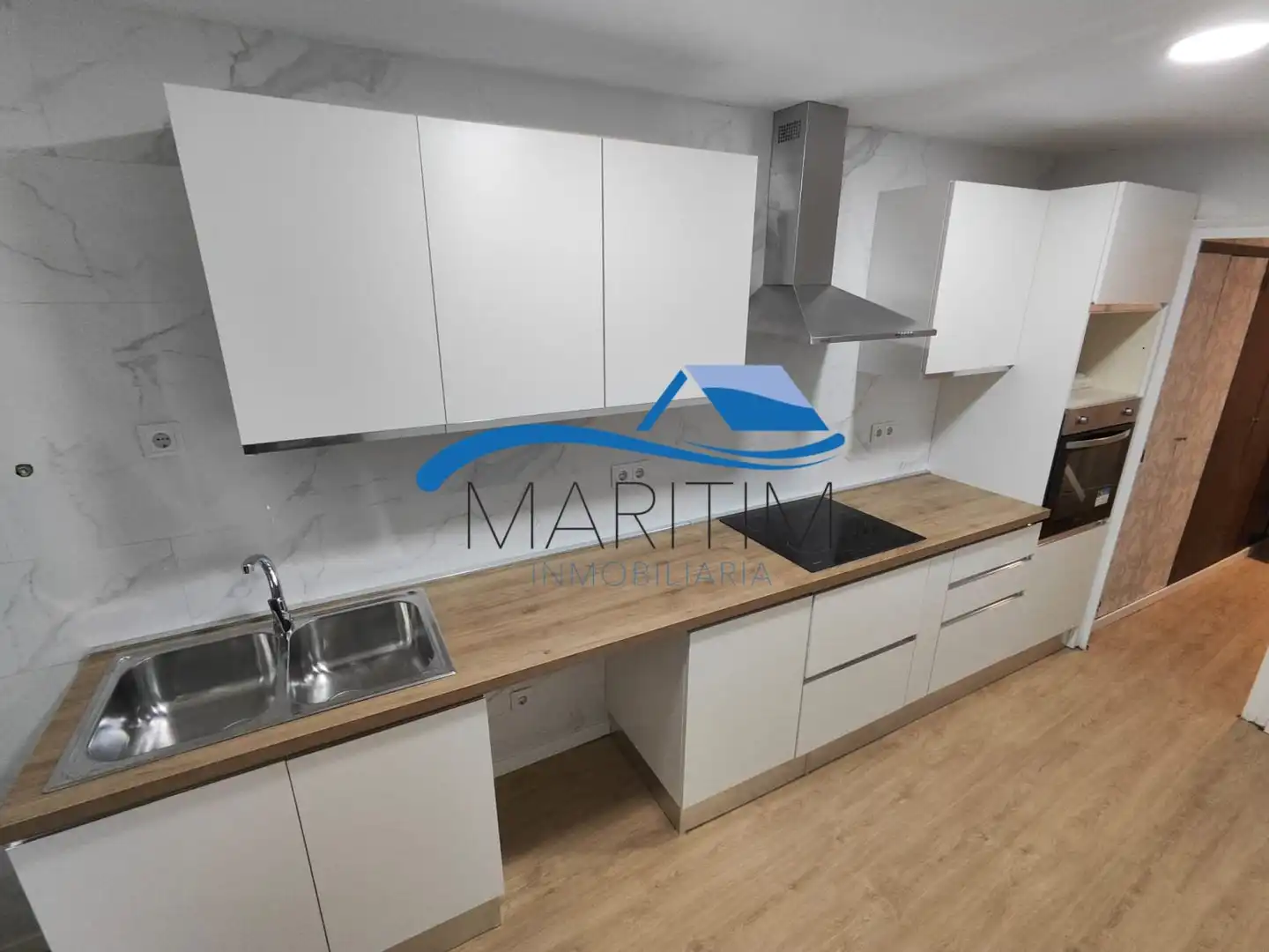 Flat with terrace for sale in Cami ral, imagen 2