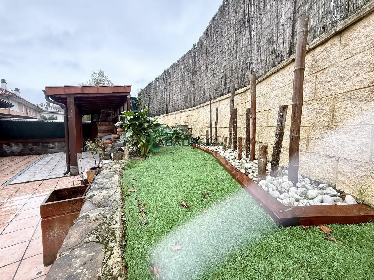 Jardí de Casa o xalet en venda en Amorebieta-Etxano amb Calefacció, Terrassa i Traster