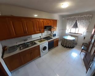 Kitchen of House or chalet for sale in Valcabado