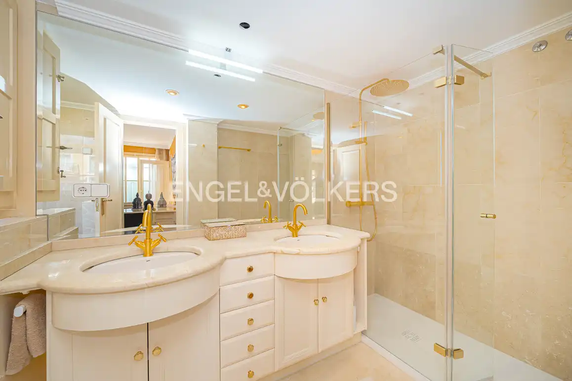 Detached house with terrace for sale in Calle Isla Mallorca, imagen 38