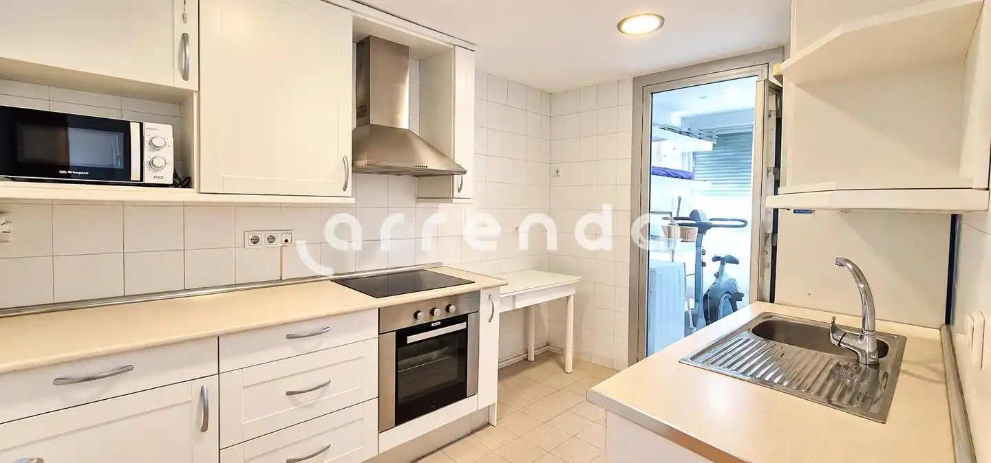 Küche von Wohnung zur Miete in Usera