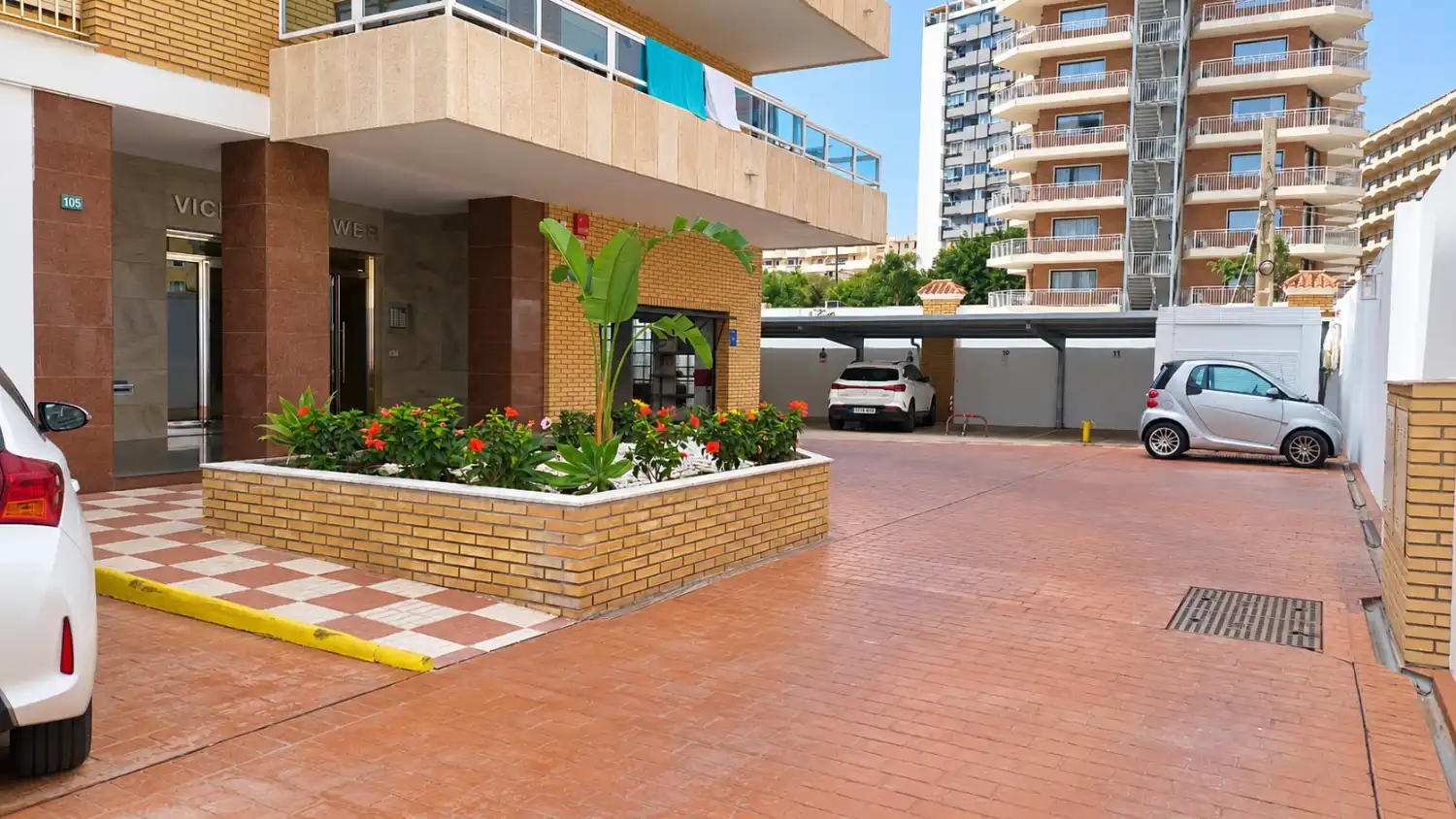 Parking of Apartments for sale in Fuengirola  with Air Conditioner, Terrace and Swimming Pool