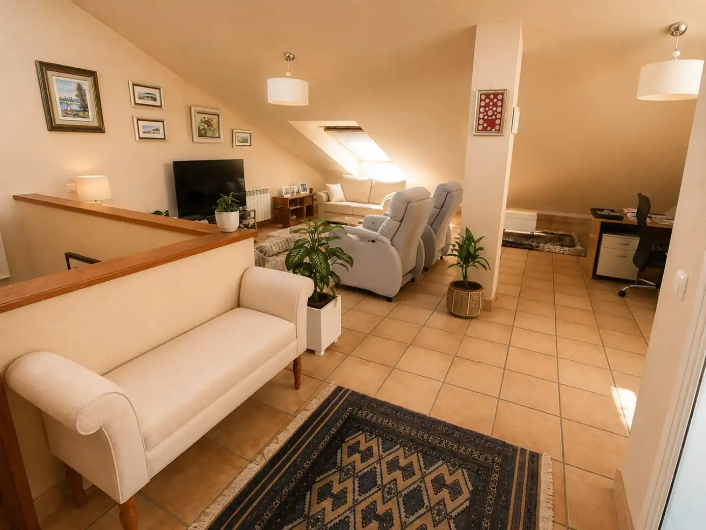 Sala d'estar de Casa o xalet en venda en Medio Cudeyo amb Calefacció, Jardí privat i Terrassa