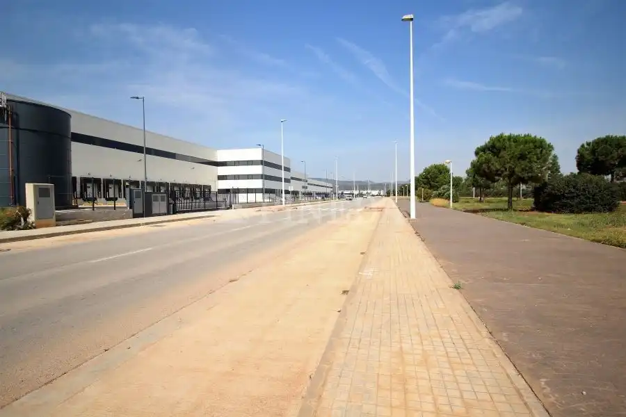 Terreno industrial en venta en Avenida DE LA MAR, Playa Puerto de Sagunto