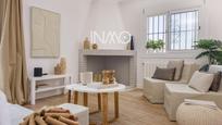 Sala d'estar de Casa o xalet en venda en Rubí amb Aire condicionat, Calefacció i Jardí privat