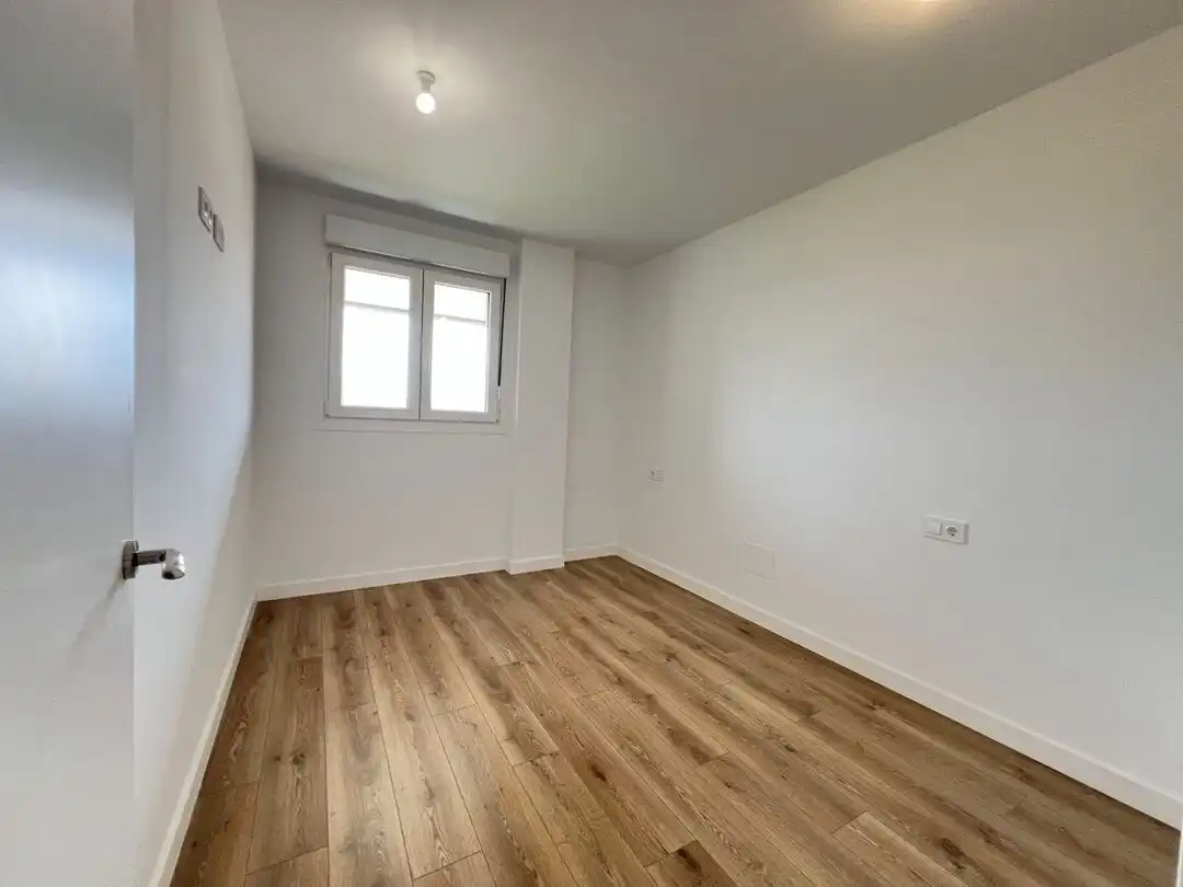 Schlafzimmer von Wohnung zur Miete in Siero mit Klimaanlage, Heizung und Terrasse