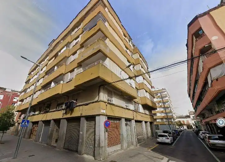 Piso en venta en Carrer Angel Guimera
