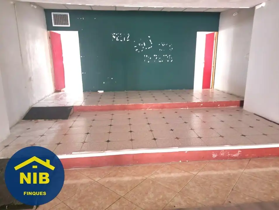 Local comercial en venta en Nou Barris, imagen 4