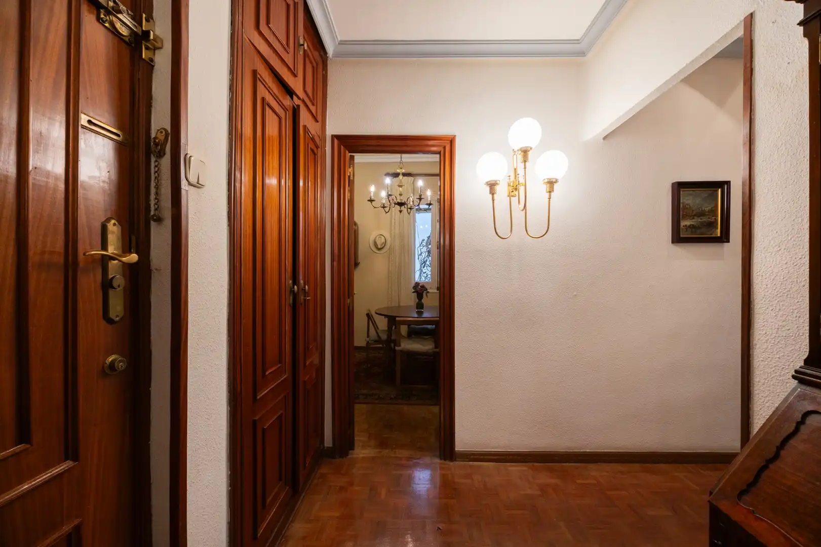 Wohnung zum Verkauf in Madrid mit Klimaanlage und Heizung