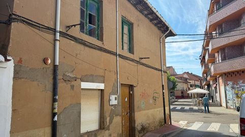 Foto 2 de Casa adosada en venda a Valencia de Don Juan, León
