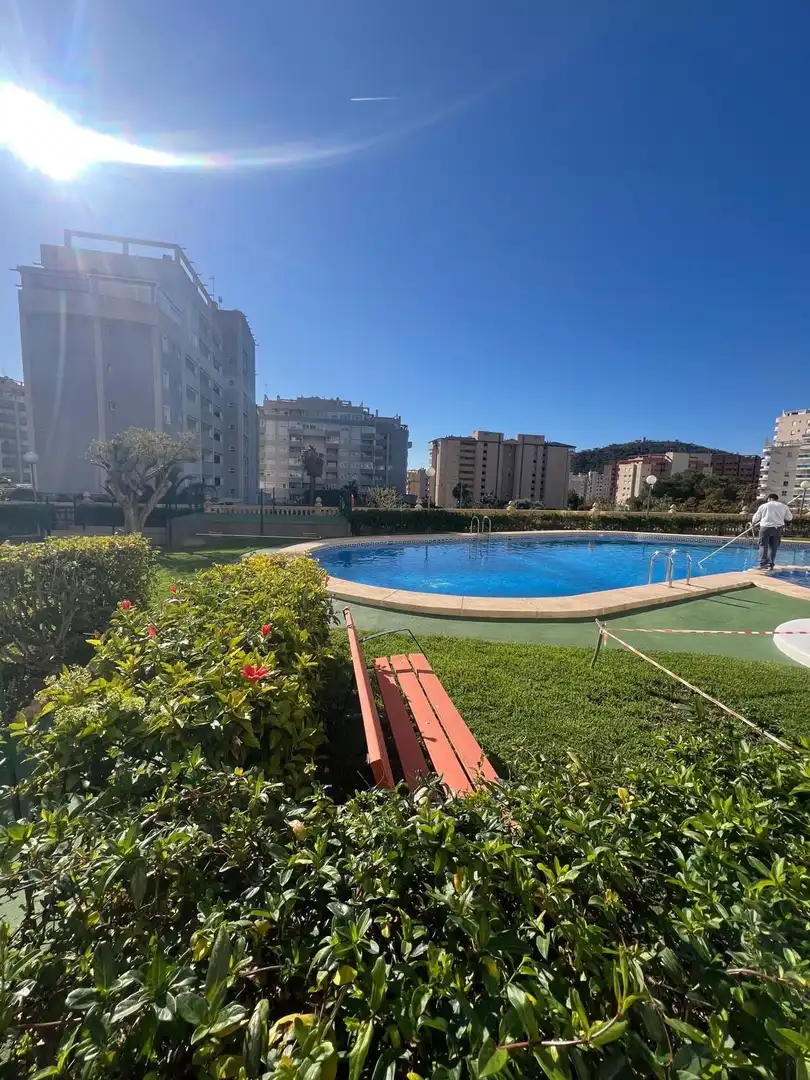 Piscina de Apartament en venda en Villajoyosa / La Vila Joiosa amb Terrassa i Piscina comunitària