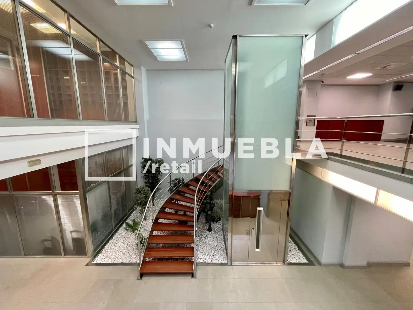 Local comercial en alquiler en Eixample, imagen 9