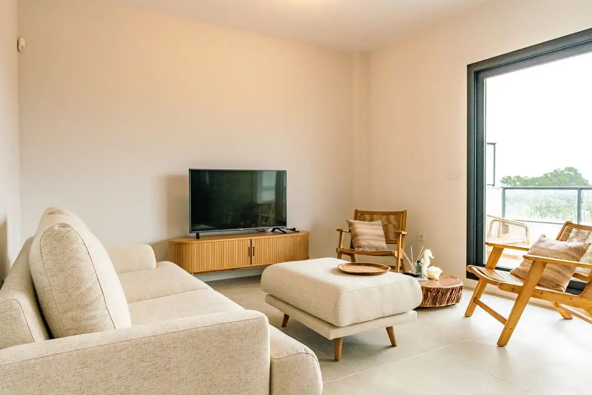 Sala de estar de Piso de alquiler en Estepona con Aire acondicionado, Terraza y Trastero