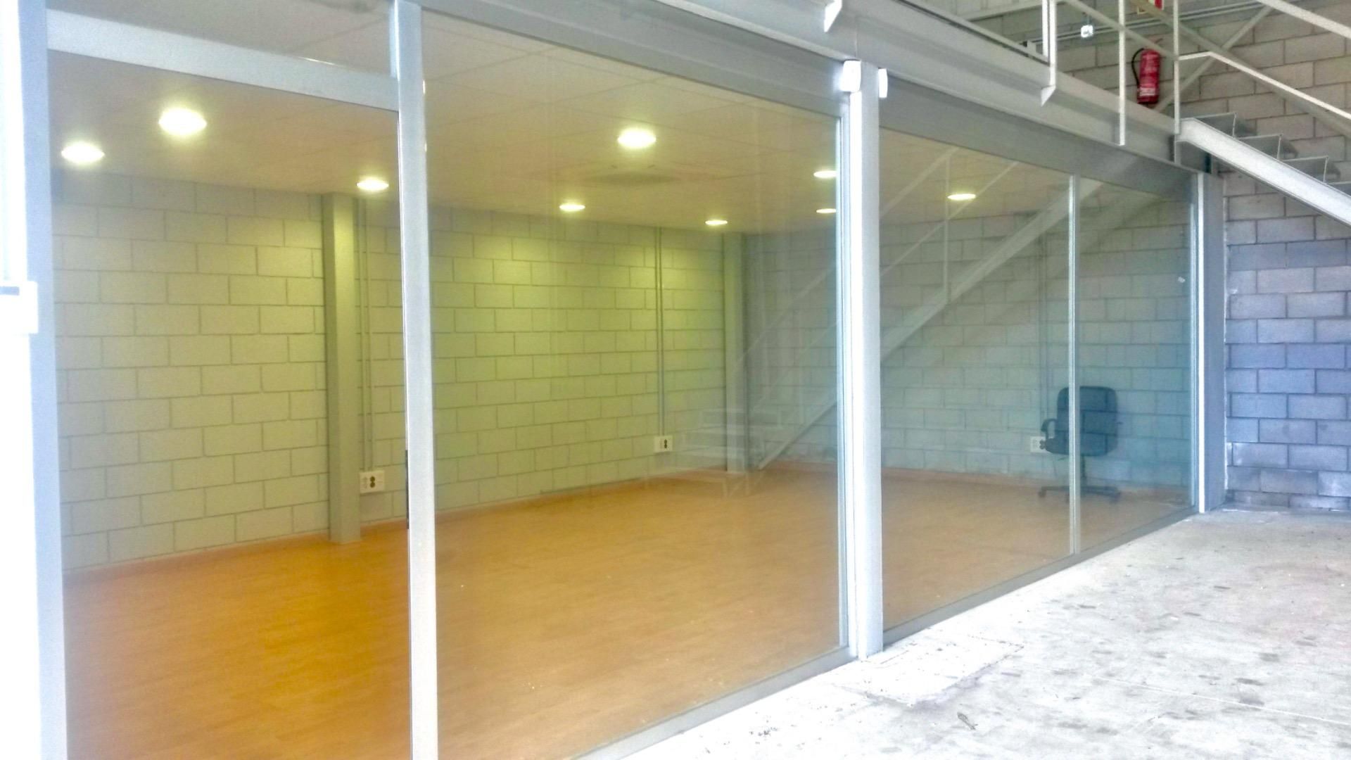 Industrial buildings for sale in Campos