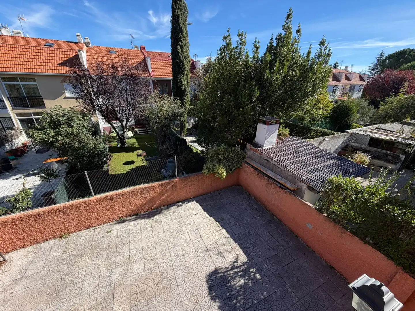 Jardí de Casa adosada en venda en Los Molinos, Madrid