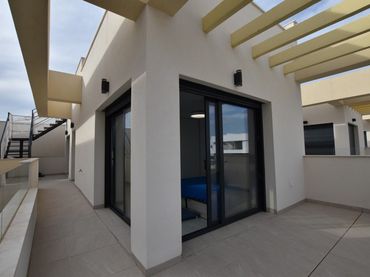 Chalet en venta en Los Montesinos