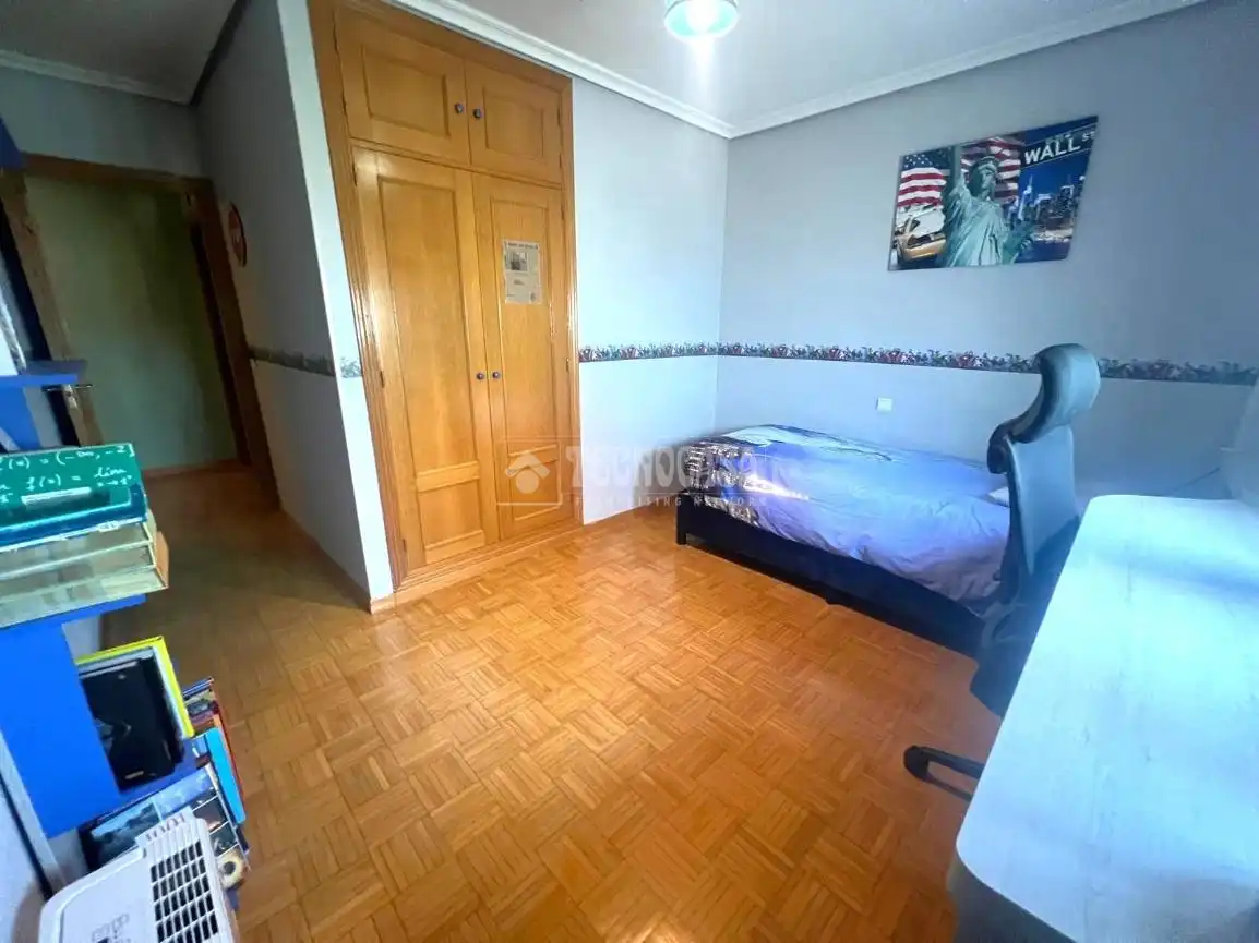 Habitación de Piso en venta en Parla con Aire acondicionado, Calefacción y Parquet