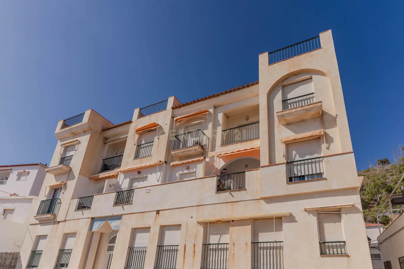 Vista exterior de Apartament en venda en Sorvilán amb Balcó