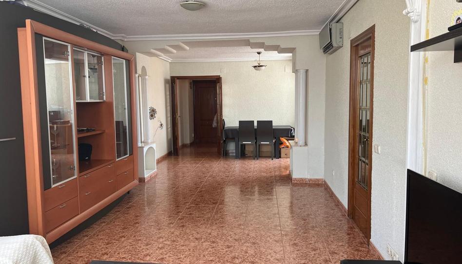 Foto 1 de Pis en venda a Playa Poniente, Alicante