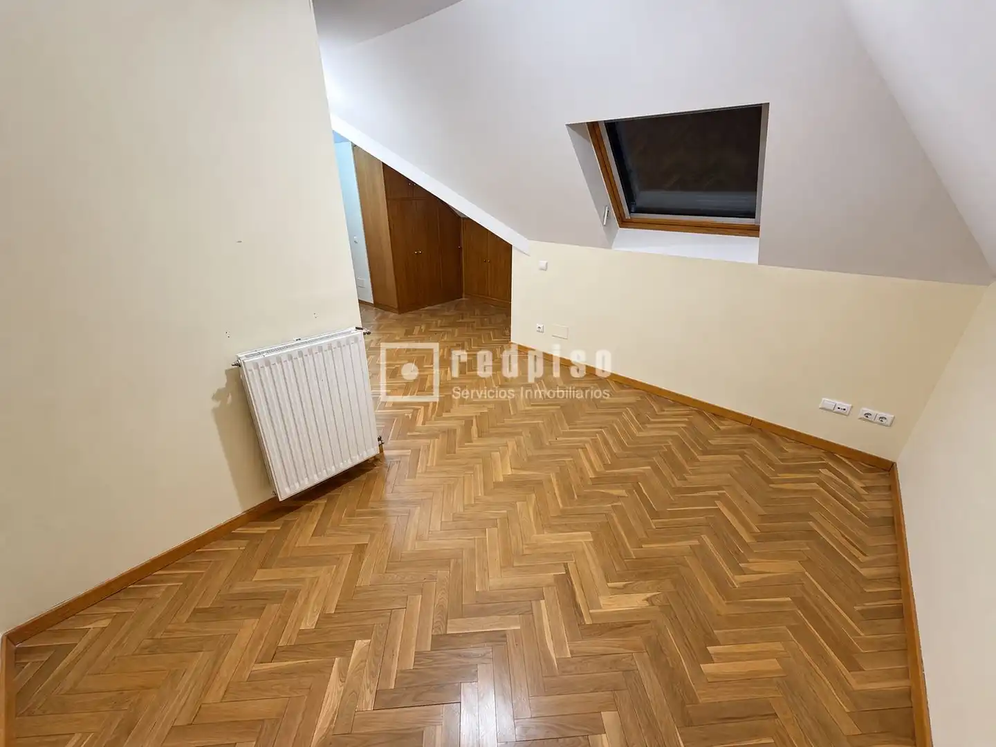 Ático en venta en Madrid con Aire acondicionado, Calefacción y Parquet
