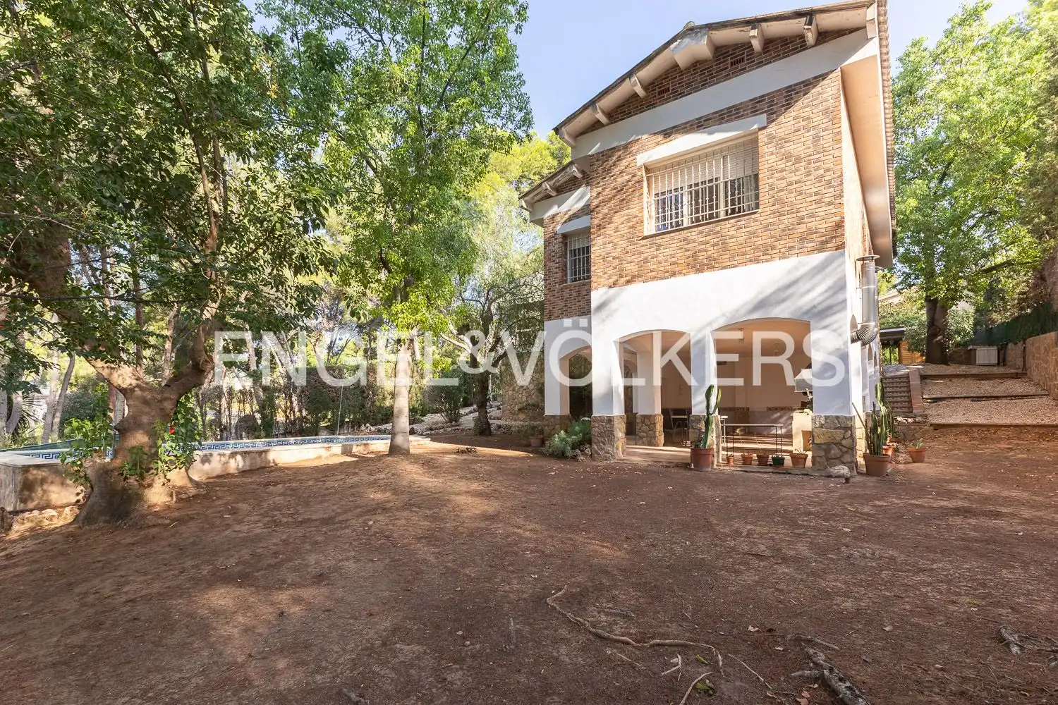 Vista exterior de Casa o chalet de alquiler en Paterna con Aire acondicionado, Calefacción y Jardín privado