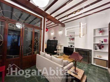 Casa con balcone in vendita a Calle  MARE DE DEU MISERICORDIA
