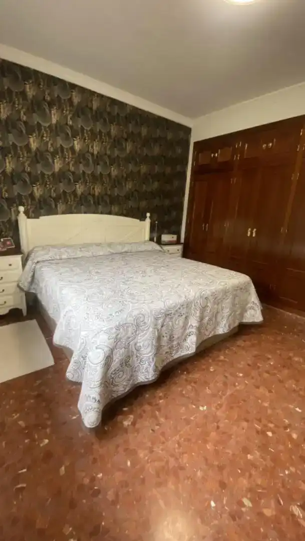 Dormitori de Casa o xalet en venda en La Carlota amb Aire condicionat i Piscina
