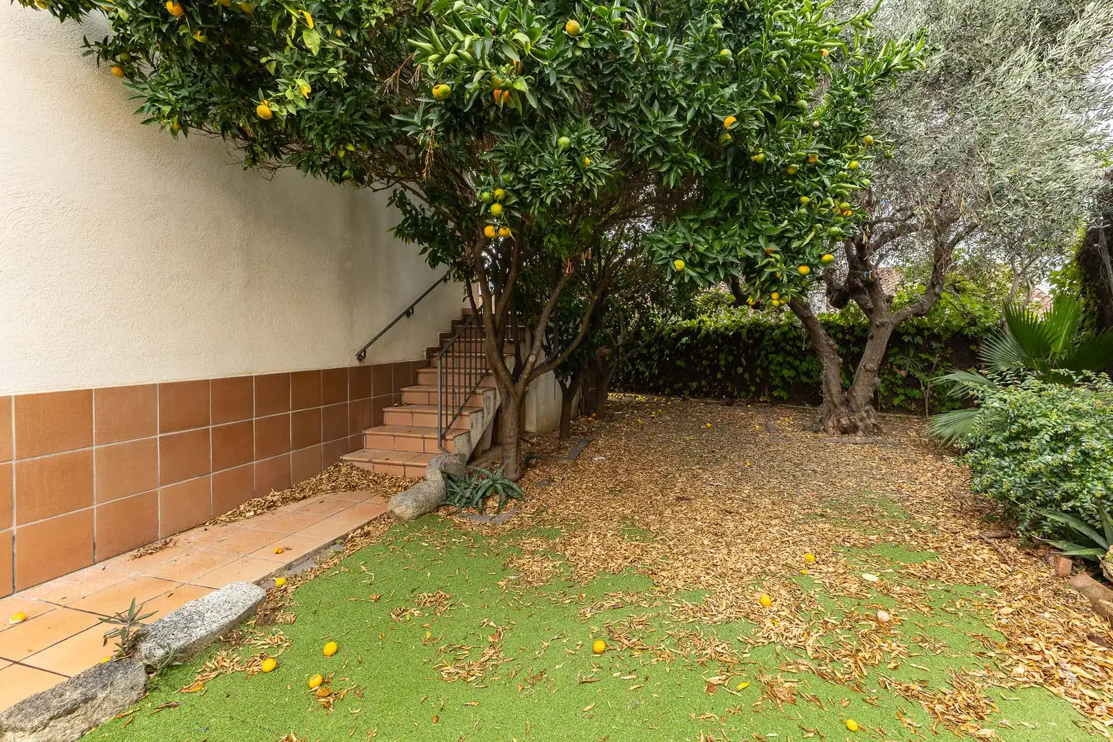 Terraced house with terrace for sale in Nucli Urbà, imagen 9