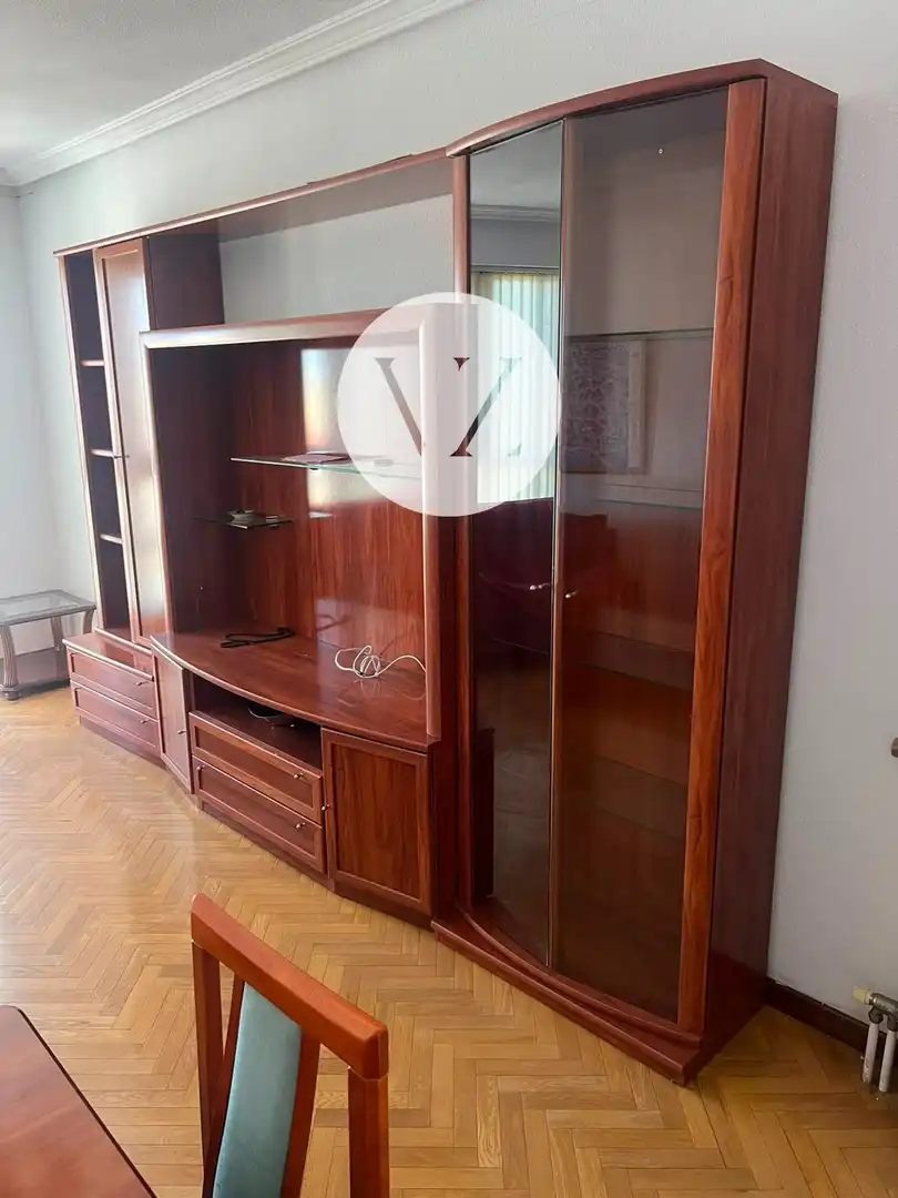 Sala d'estar de Pis en venda en Salamanca amb Calefacció, Moblat i Forn