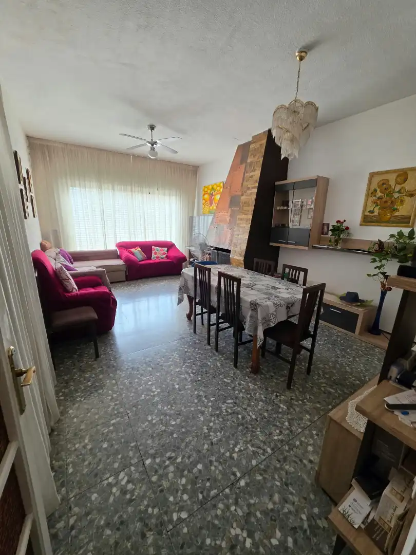 Sala d'estar de Casa o xalet en venda en Igualada amb Aire condicionat, Calefacció i Jardí privat