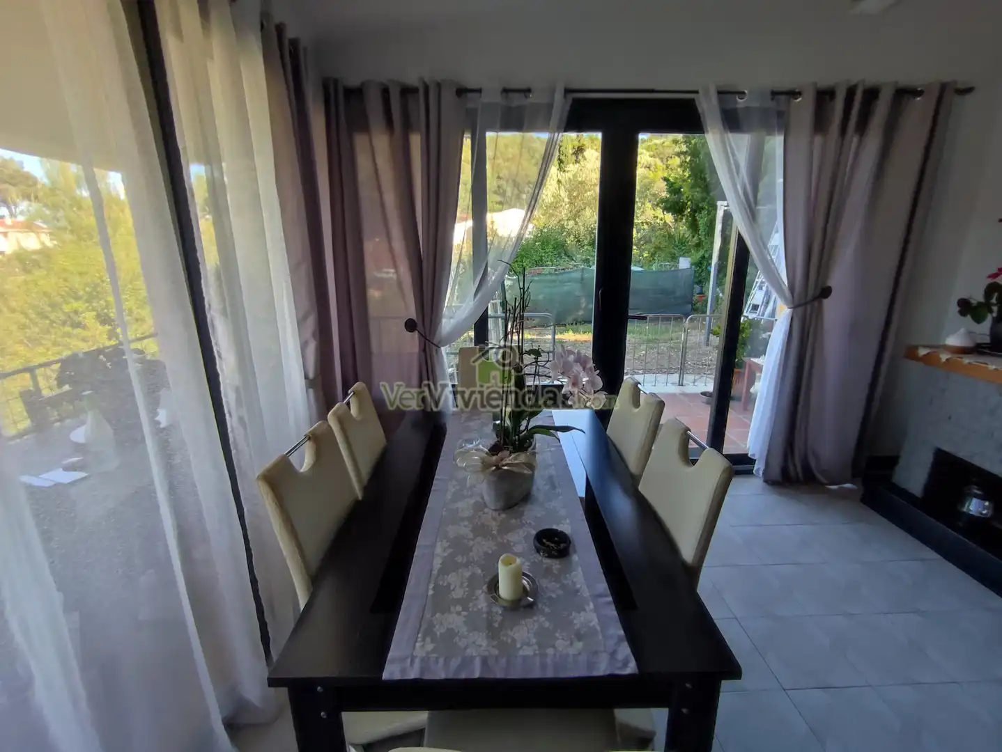 Comedor de Casa o chalet en venta en Torrelles de Llobregat con Aire acondicionado, Calefacción y Jardín privado