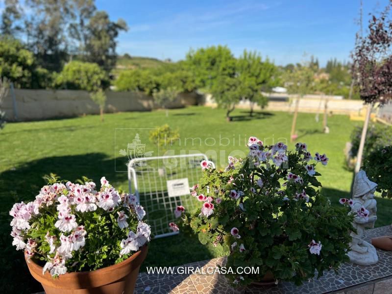 Garden of House or chalet for sale in Mairena del Alcor  with Air Conditioner, Heating and Private garden