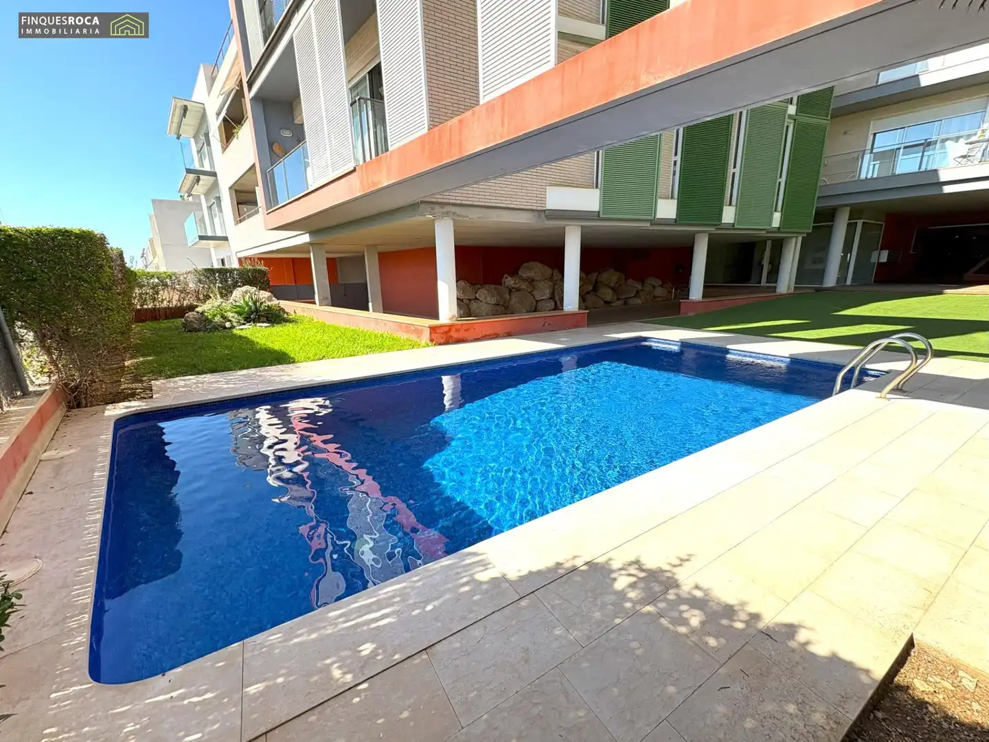 Swimming pool of Flat for sale in La Ràpita  with Air Conditioner, Parquet flooring and Terrace