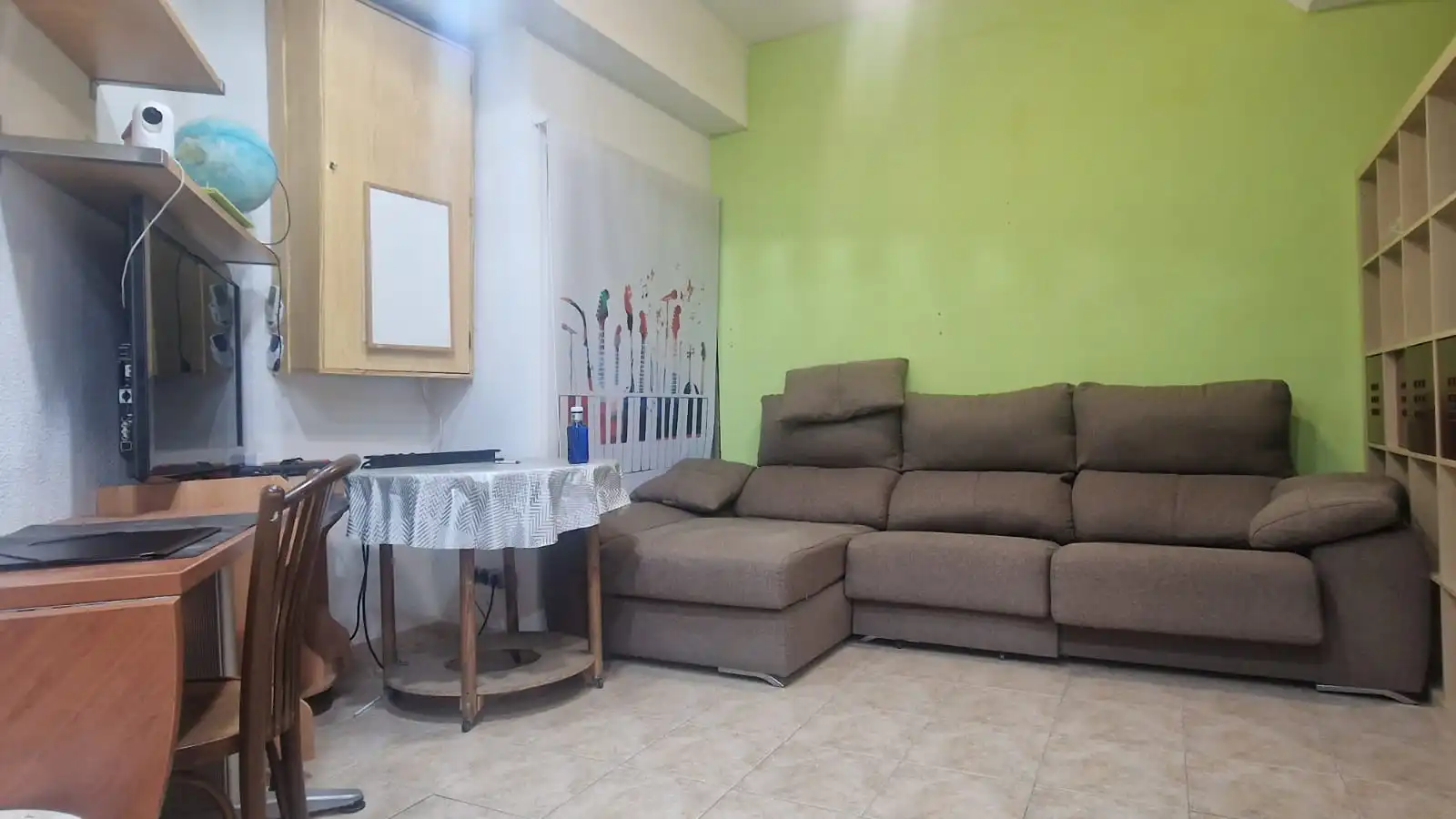Living room of Flat for sale in Córdoba  with Air Conditioner, Private garden and Alarm