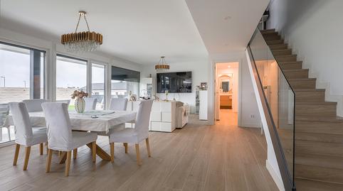 Foto 2 de Casa adosada en venda a Calle Camilo Jose Cela, 4, Los Hueros, Villalbilla