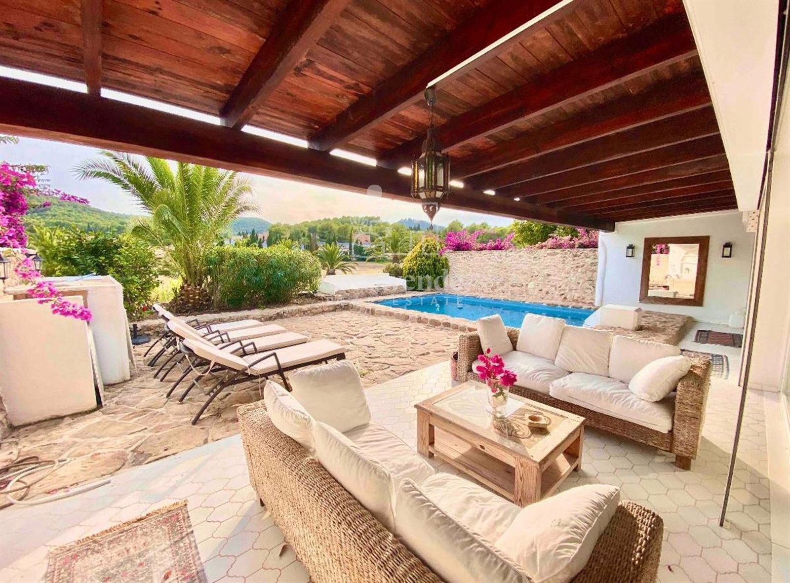 Terrassa de Casa adosada en venda en Santa Eulària des Riu amb Aire condicionat, Jardí privat i Parquet