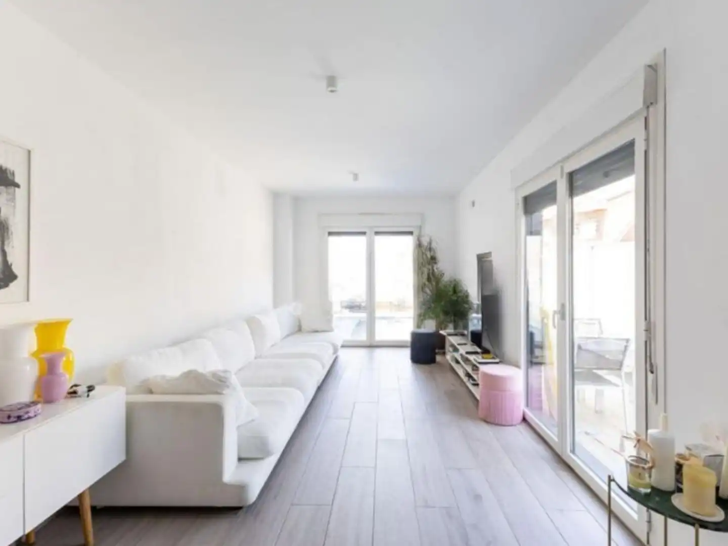Sala d'estar de Casa adosada en venda en Móstoles amb Aire condicionat, Calefacció i Jardí privat
