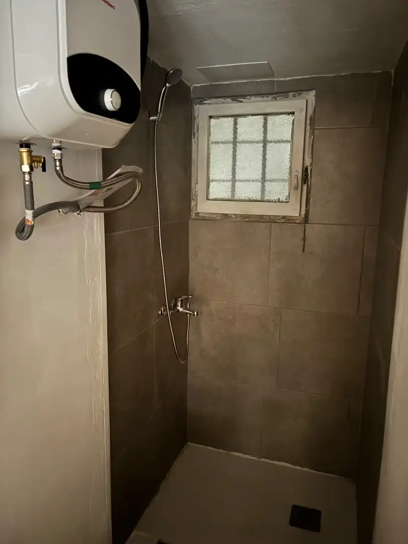 Bathroom of Study for sale in Barcelona