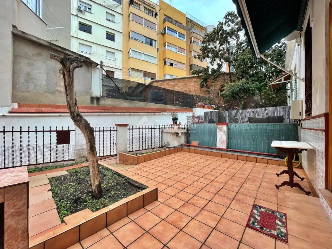 Casa aparellada en venda a Horta - Guinardó, imagen 6