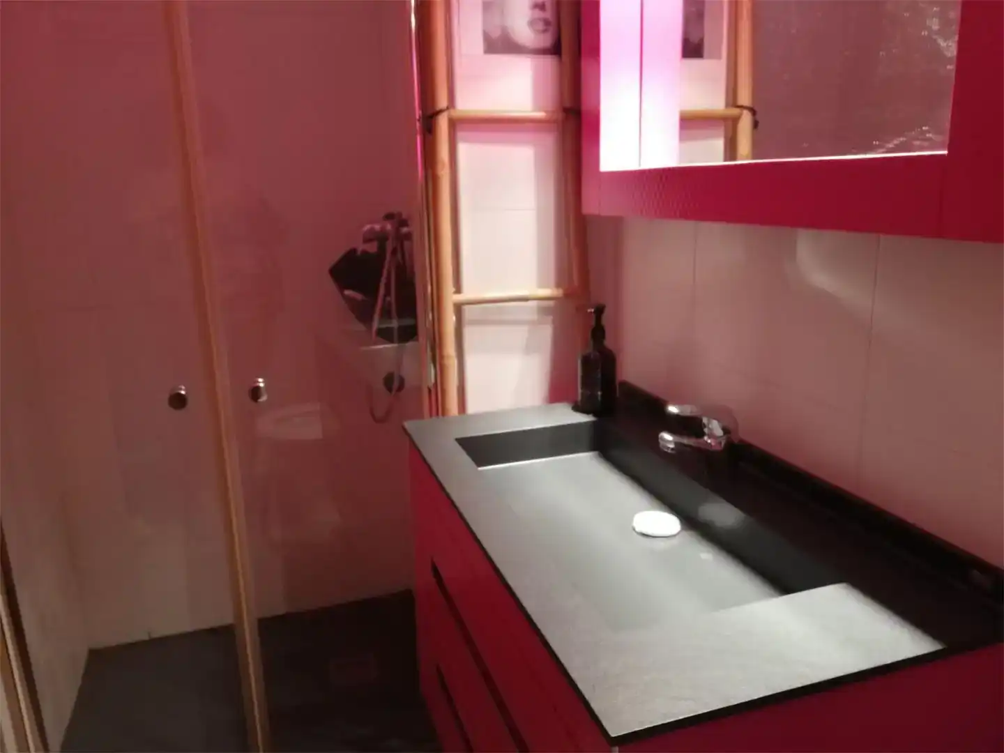 Baño de Piso de alquiler en Mula con Aire acondicionado y Amueblado