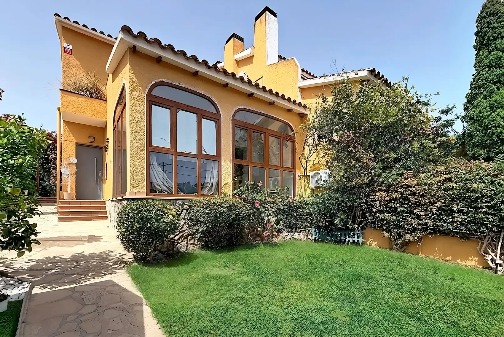 Vista exterior de Casa o xalet en venda en Sant Pere de Ribes amb Calefacció
