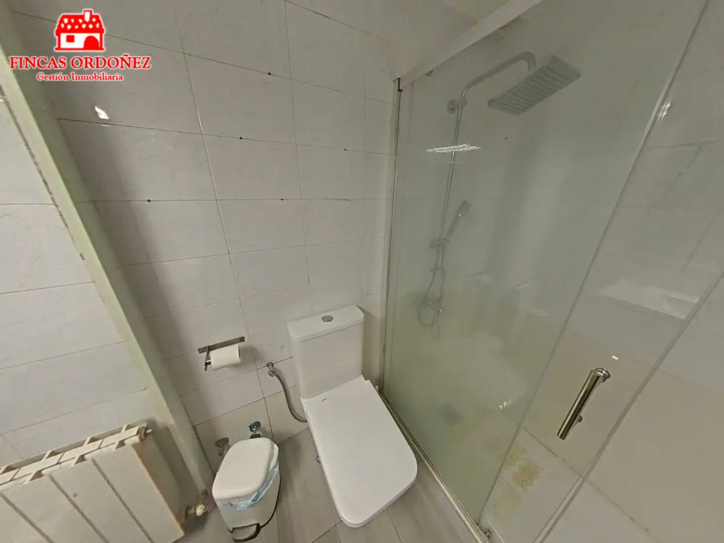 Baño de Piso en venta en Sant Andreu de la Barca con Aire acondicionado, Calefacción y Terraza