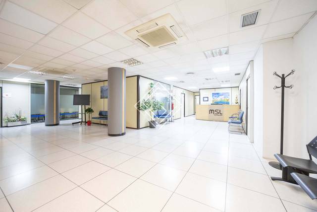 Oficina en Alquiler en Guindalera