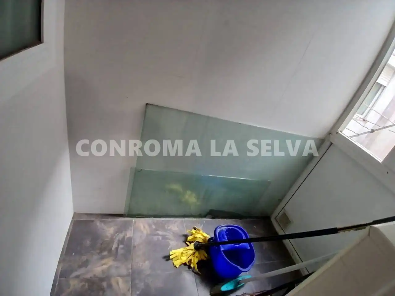 Terraza de Piso en venta en Blanes con Amueblado y Balcón